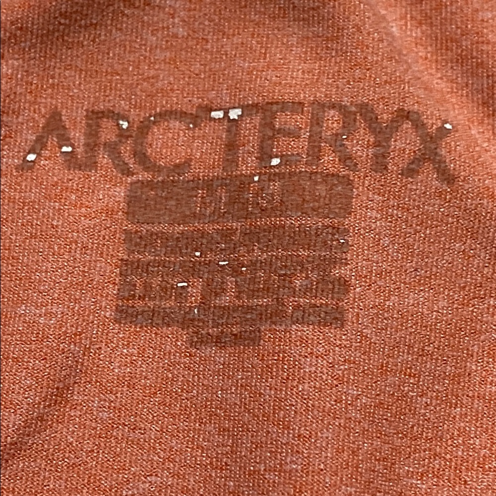 Arc'teryx Escala Athletic Outdoor/Gym Tank Top In Peach/Melon - Picture 4 of 9